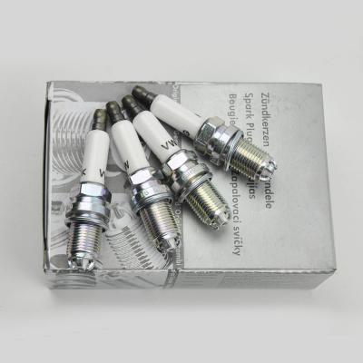 Normal Terminal Type Spark Plug 06H905604 for VW