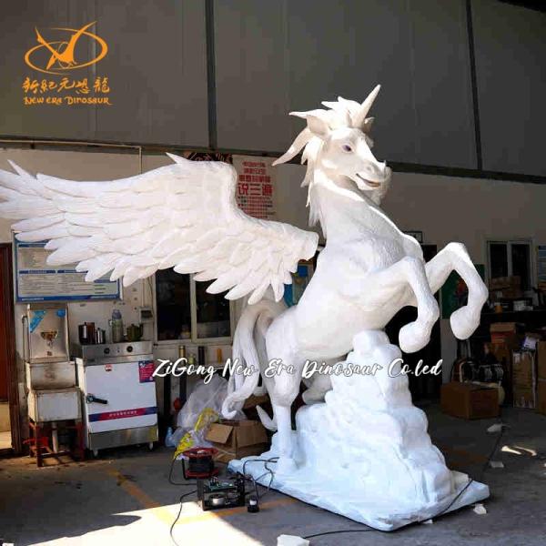 Electric Artificial Flying Horse Model for Animal Park and Mall Decoration 