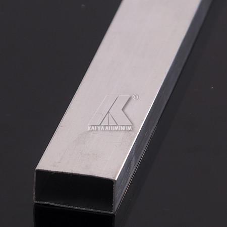 Customized Size Tube Aluminum Profile OEM For Sliding Windows Accessories