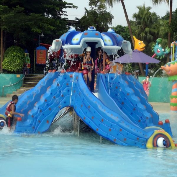 Octopus Shape Water Play Slide Multi Channel For Aqua Park
