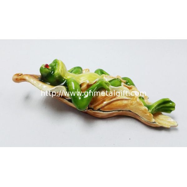 Frog enamel trinket jewelry box frog shape fancy jewelry gift box for Jewerly