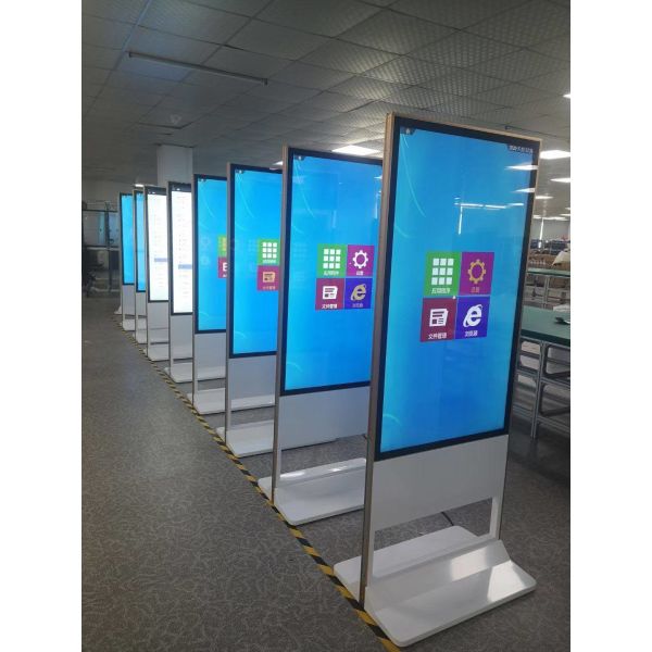 piso de 1920x1080DPI los 55in que coloca la señalización 500cd/m2 de Digitaces