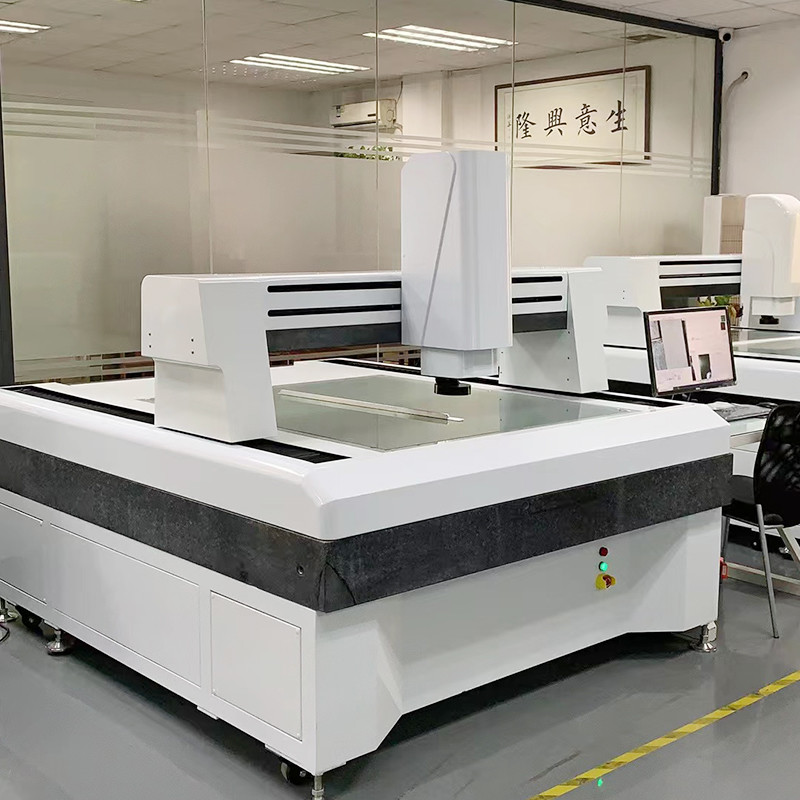 Машина CMM 2.5D портала частей металла координированная измеряя с аттестованным CE