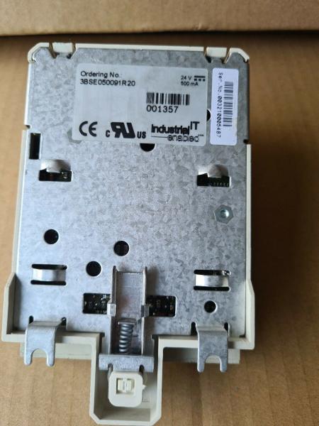 ABB 3BSE050091R20 PFEA112-20 2 Entrées pour cellules de charge Sortie tension et courant A+B