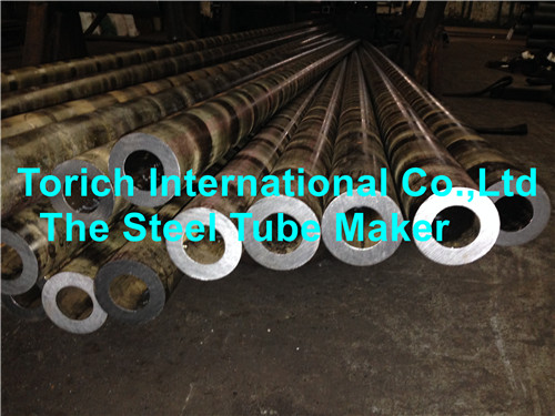 Mechanical Engineer Precision Seamless Steel Tube With Carbon / Alloy