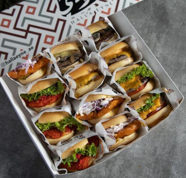 Customized food grade packaging, hamburger and french fry box fast food disposable kraft paper box