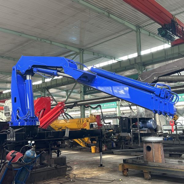 Cargo Truck Mounted Crane 4 -10 Ton Hydraulic Telescopic Boom Crane