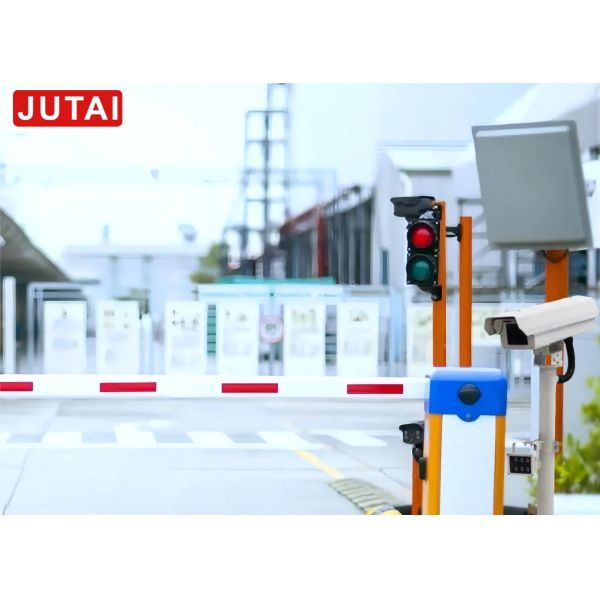 Дальний UHF Карточный читатель 15M Покрытие с 12dB Антенной Wiegand RS232 485 IP65