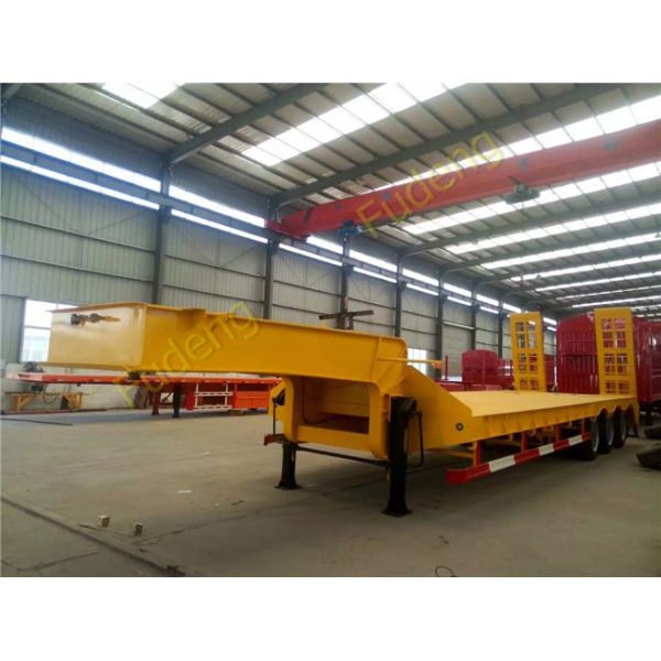 Tri Axle Low Bed Semi Truck Trailer For Sale 60 Ton Heavy Machine Transport
