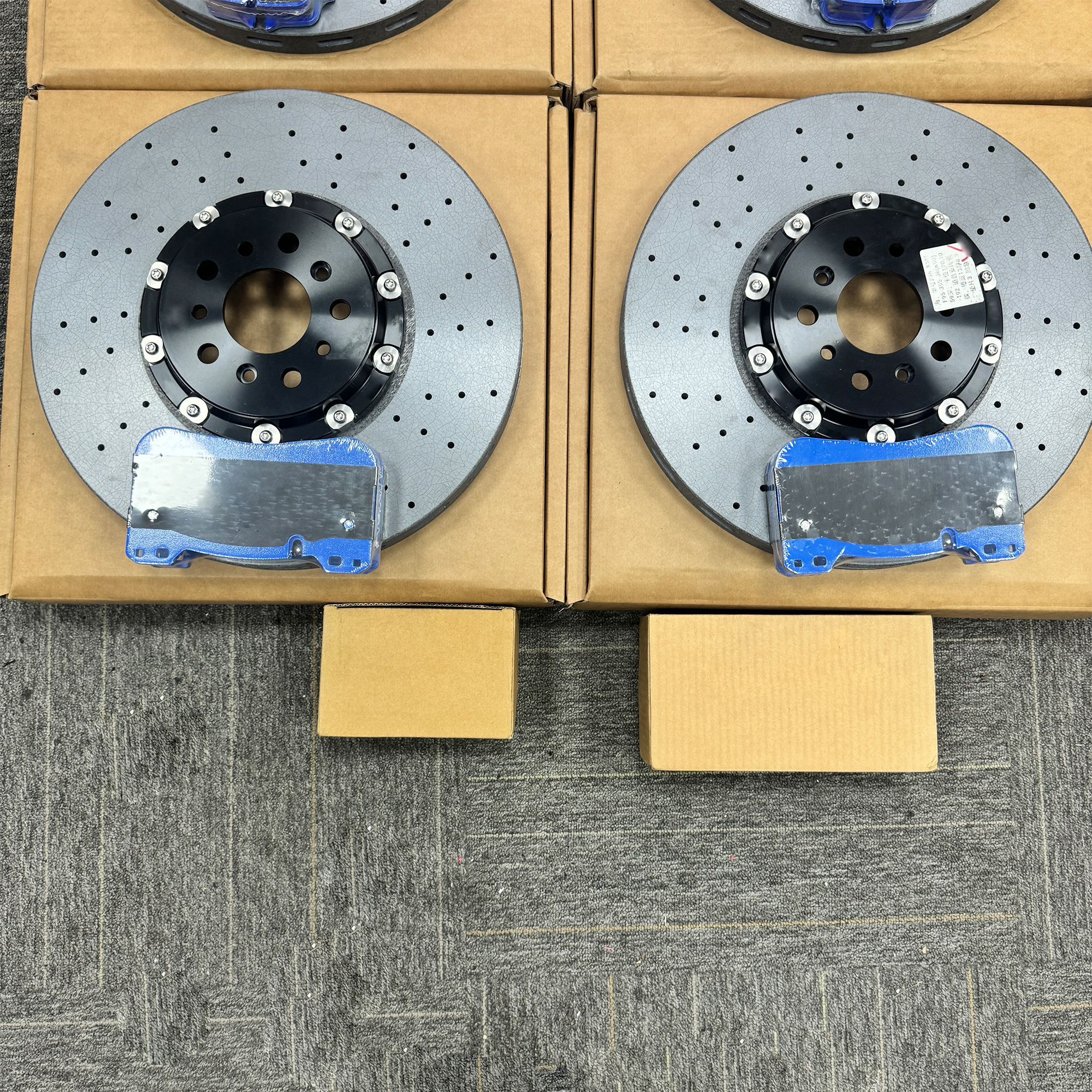 For BMW M5 F90 OEM 34117991101 34117991102 Auto Brake Disc Carbon Ceramic Brake Discs