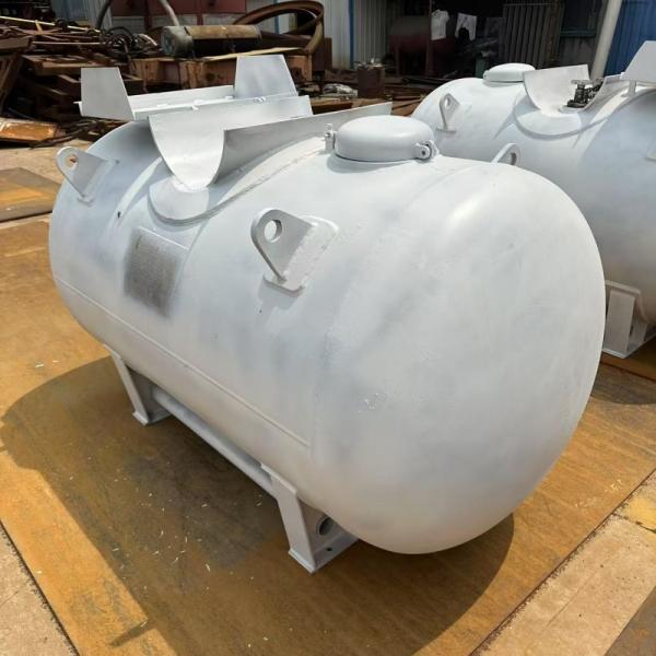 CG0.85 UN T7 acier inoxydable réservoir horizontal résistant à la corrosion transport chimique UN2443