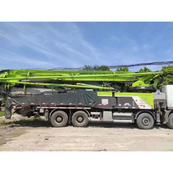 Second Hand Concrete Pump 63meter Zoomlion Ready-Mix Equipment 14045*2530*4000mm