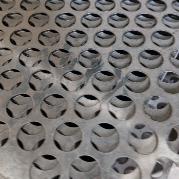 3mm Thick Silver Perforated Galvanised Steel Sheet Shelving