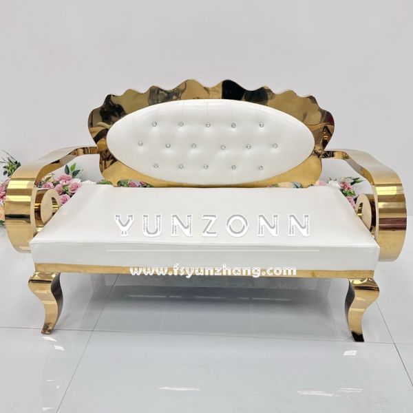 Modern European Design Luxury Sofa with Stainless Steel Gold Frame and 3 Years Warranty for Hotels and Living Rooms