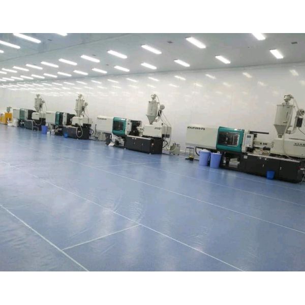 ЛЮБИМЕЦ 1800 KN таблетирует пункт выталкивателя машины 5 инжекционного метода литья, машину с особенной машиной прессформы упаковки/180 тонн