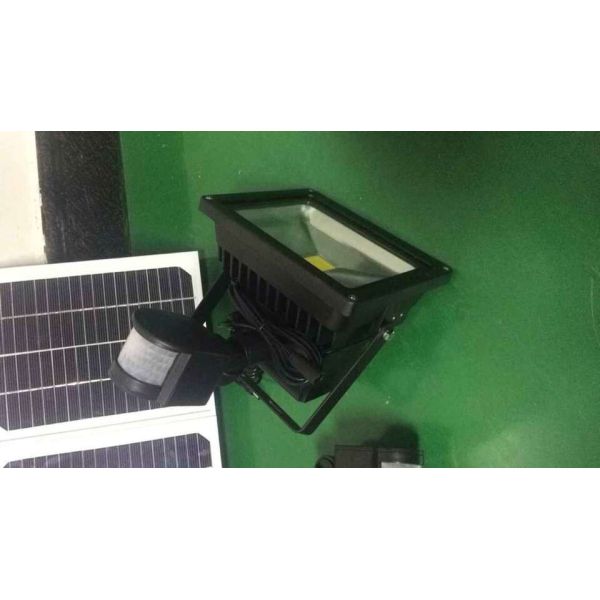 Solar Motion Sensor Security Lights /  Solar Illuminations