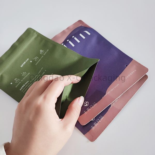 OEM Reusable Cotton Paper Packaging Bag With Twisted Handle Eco Friendly