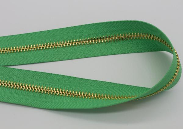 Luggage / Handbags Long Chain Zipper 5# / 8# Gold Teeth 50m In One Roll Green Tape