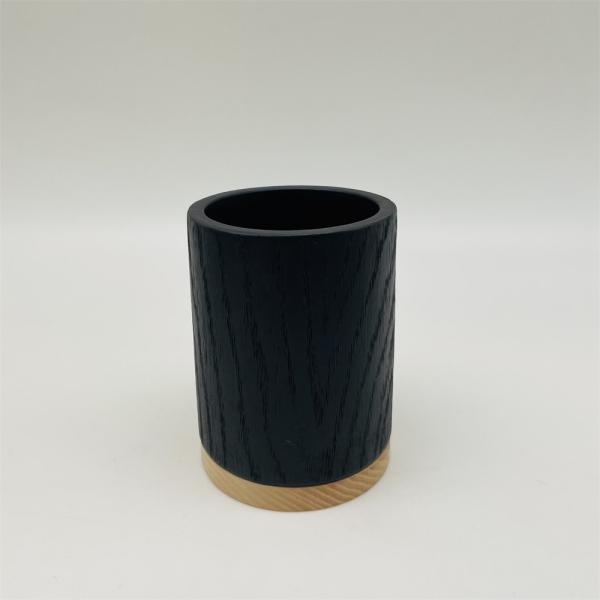 Black Wood Print Polyresin Bathroom Accessory Set With Stripe Pattern