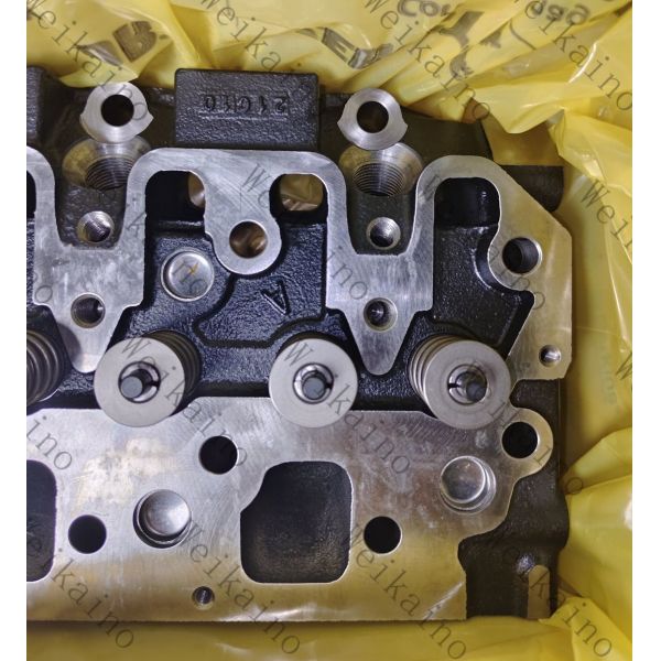 111011030 Perkins Cylinder Head Assembly 584-4744 T435742 For 404D-22