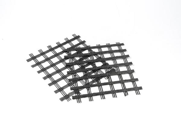 100-30 Kn/m Coating SBR  Polyester Geogrid   PET Uniaxial Reinforced Soil  Retaining Wall  Expressway