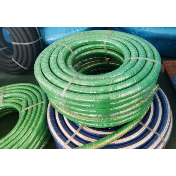 Corrugate UHMW Chemical Hose EPDM Cover Kink Resistant Industrial Use