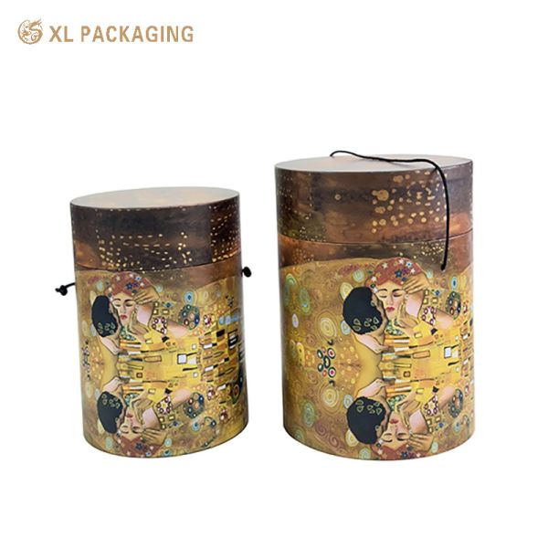 Custom Round Cardboard Paper Tube with Thickened Rigid Cardboard and Matte Lamination for Flower Packaging