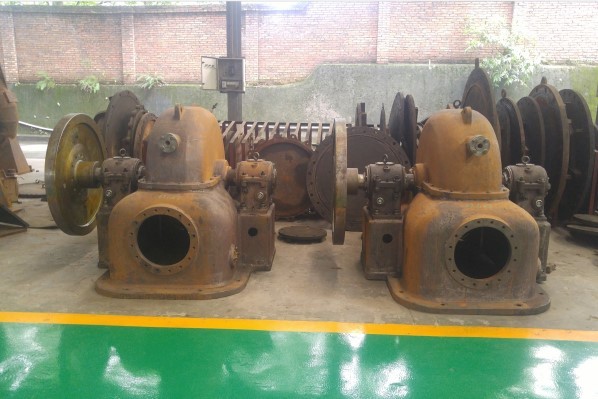 Micro Mini Petite eau Francis Pelton Turgo Kaplan Turbine hydraulique hydraulique générateur d'aimant permanent Alternateur EPC