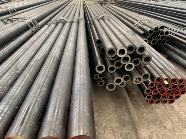 Slightly Oiled Seamless Steel Pipe Cold Drawn Api 5L / Astm A106 / A53 Grad B