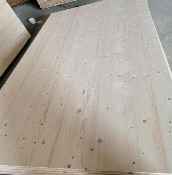 Moisture Content 8-12% Sanded Smooth Surface Spruce Lumber Durable
