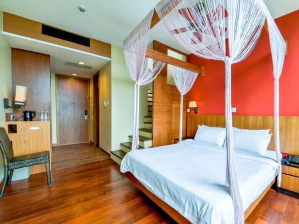 Cheap hotel bedroom furniture used Laminated headboard bed with fixed desk and Minibar cabinets