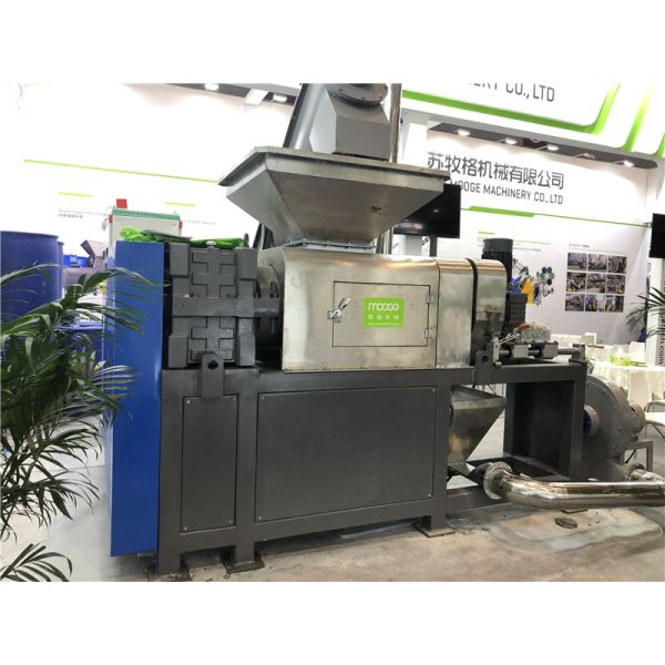 300-1000 kg/h Línea de deshidratación de la máquina de pelletización de plásticos