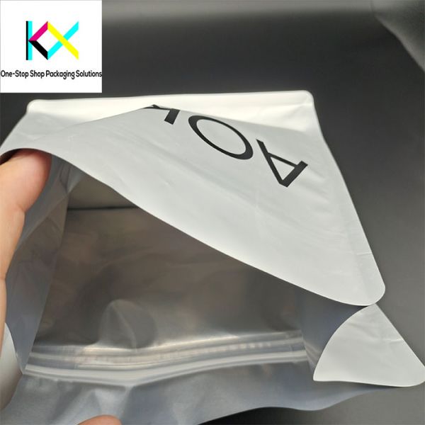 Customized MOPP/AL/PE Stand Up Coffee Pouches with High Barrier and Hot Foil Stamping