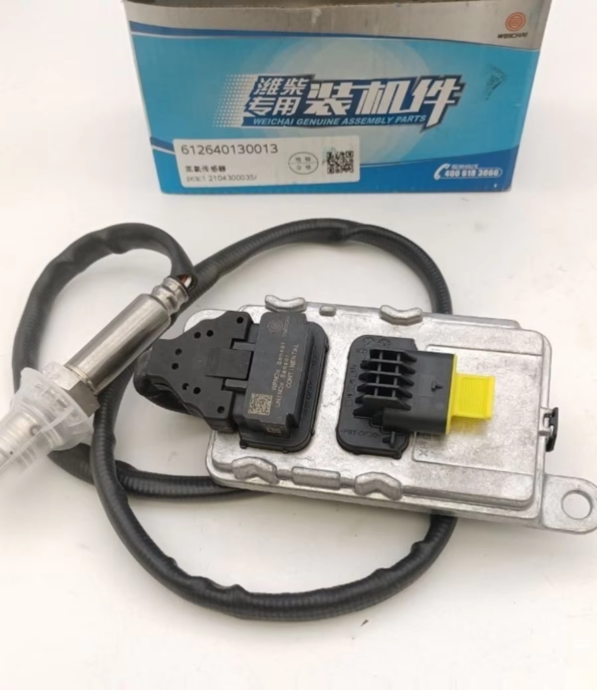 Weichai Original SCR Box Sensor Model 612640130013 for WP7P10P12 Diesel Engine Nitrogen and Oxygen Sensor
