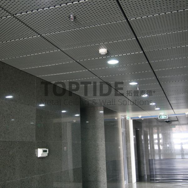 0.6mm Thick Decorative Square Plate Interior Waterproof Plank Ceiling Tile Cross Tee