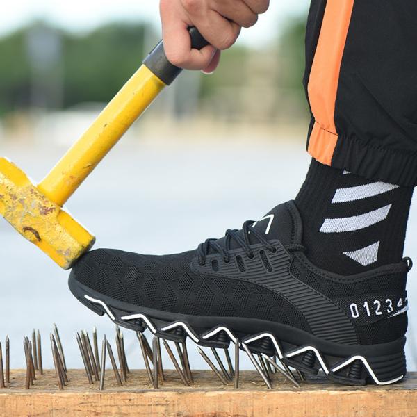 ODM OEM Summer Flying Knit Work Shoes Anti-smashing Steel Comfortable Safety Shoes With Custom Logo