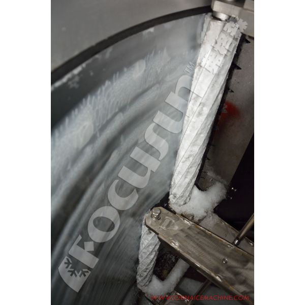 Bitzer Compressor 1 Ton Flake Ice Making Machine for Small Capacity Ice Production