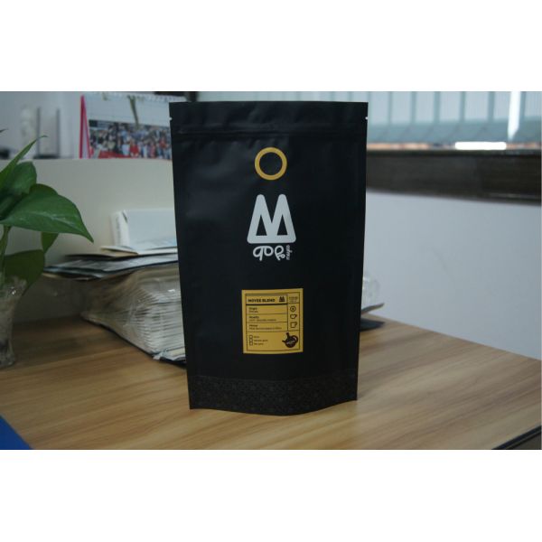 Plain Stand Up Aluminum Foil Coffee Bean Packaging Bags With Degassing Valve