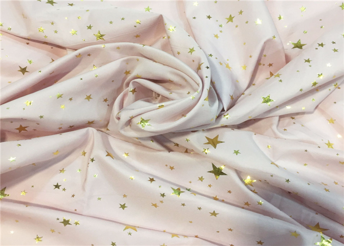 Desgaste de sellado caliente de 100 tejidos de poliester de la hoja - resistiendo para la ropa de la moda