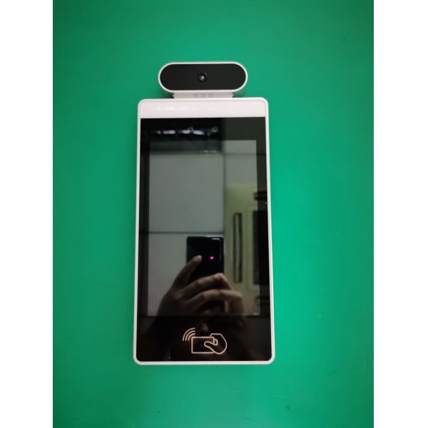 Building Automation Smart Pass Panel 8 Inch Face Temperature Detecting Display Wall Desktop Monitor