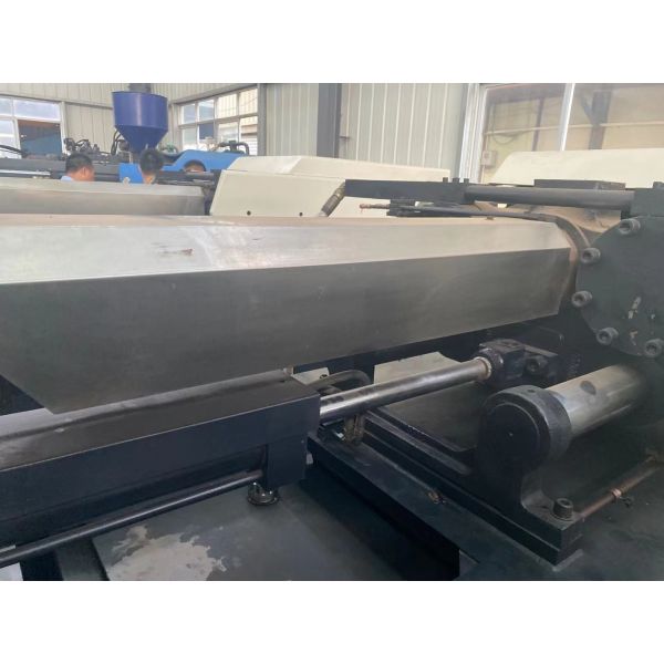 JM368t Chen Hsong Injection Molding Machine Used Plastic Spoon Molding Machine