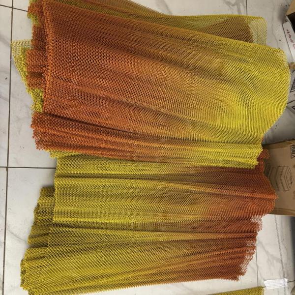 Gradient Couleur en aluminium Mesh Mesh Metal Chain Link Link Mesh Coil Drapey Mesh rideau pour décoration murale