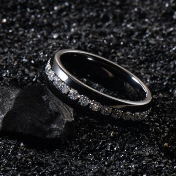 Anillos de cerámica negros para pareja con diamantes completos de 6MM con engaste invisible