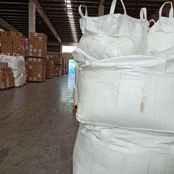 China Melamine Urea Formaldehyde Resin Powder Cas 9011 05 6 OEM For Plywood