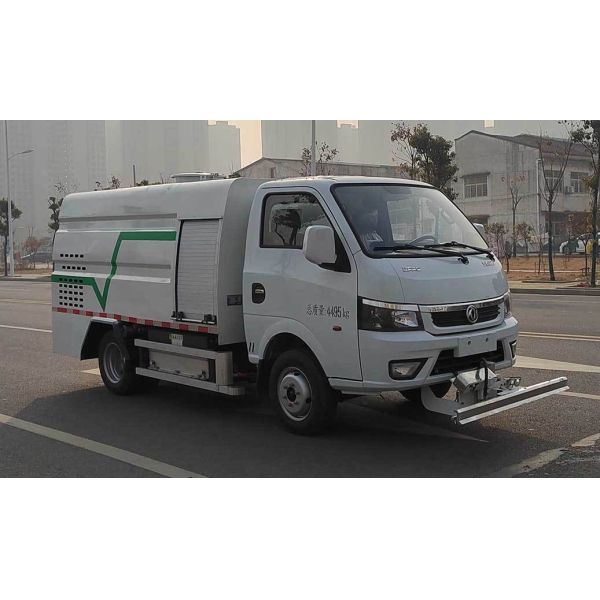 4495KG Pure Electric Road Maintenance Vehicle With EQ1041TACEV3 Chassis