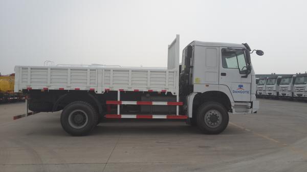 China Cheap Price 140hp 4x2 Howo Sinotruk 10 Ton Light Cargo Van Truck
