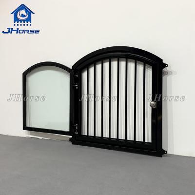 Instalação DIY Porta de cavalaria em marrom com tipo de madeira de enchimento de pinheiro