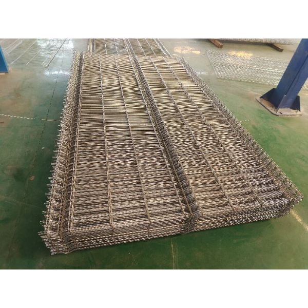 Aperture Size 50x200mm Fence Height 2.5m Fence Mesh Welding Machine