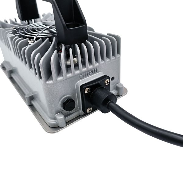 48V 15A 60V 10A 72V 9A 84V 8A Водостойкие зарядные батареи Ли-ионные зарядные батареи