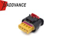 4K0 973 704 conector automotriz de B 4 Pin Female PBT para VW Audi Skoda In Stock